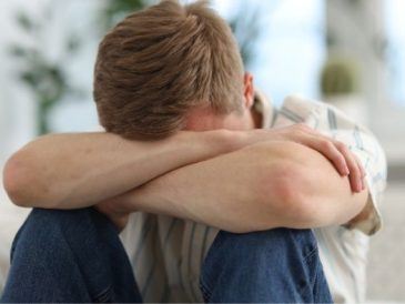 Signs He Is Hurting After the Breakup