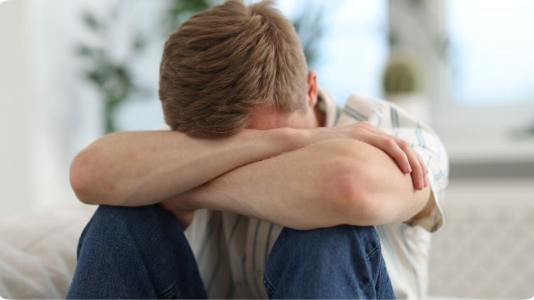 Signs He Is Hurting After the Breakup