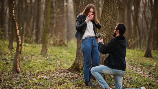 How to Fall in Love Again When You Feel Too Scared to Try
