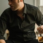 How Does Alcohol Affect a Man Sexually?