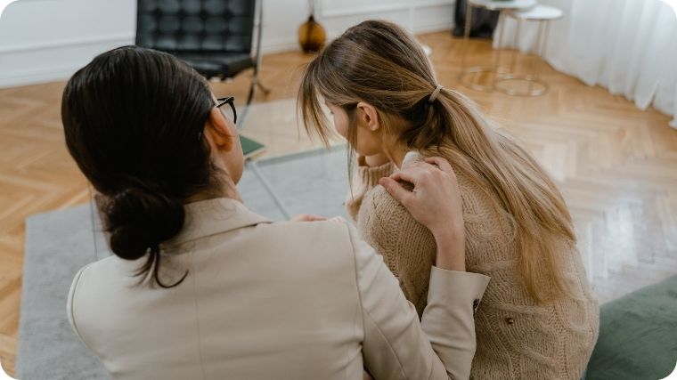 How to Help Someone in an Abusive Relationship Safely